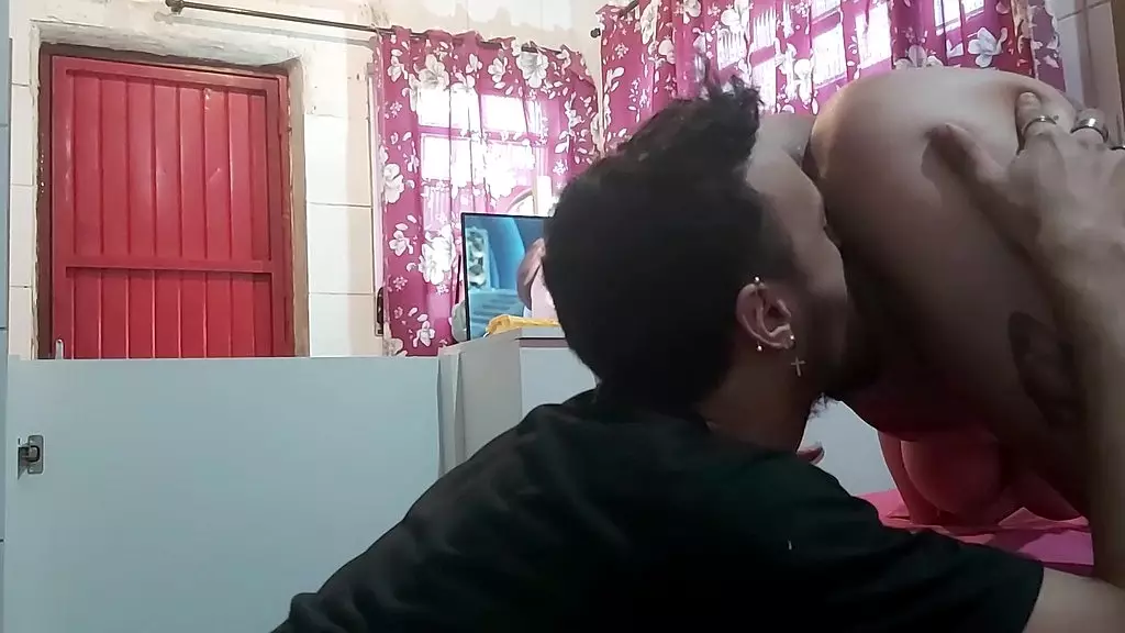 Эла Ламбе Минха Бунда Пра мне пришла