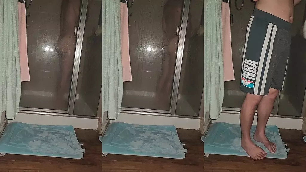 соло-сцена в душе для просмотров