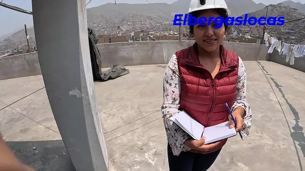 folle con la ingeniera de la obra, la ingeniera que contrate Solo pudo hacer que acepte contratarla con su cuerpo, lo disfrute como no te lo imaginas