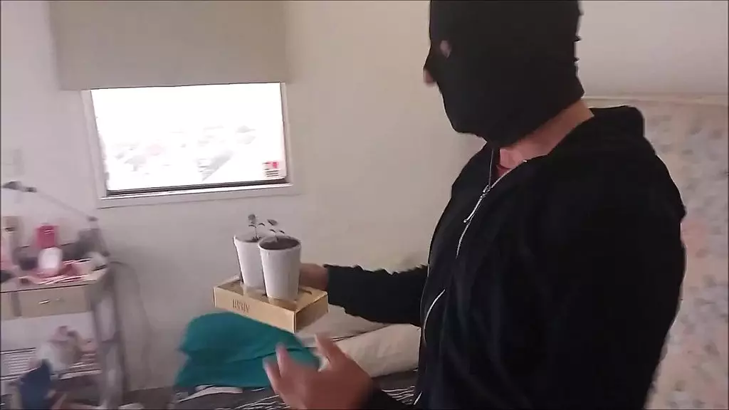 Келлензинья — инверсия без жалости, он сломал мне задницу, и я отомстила, часть 2