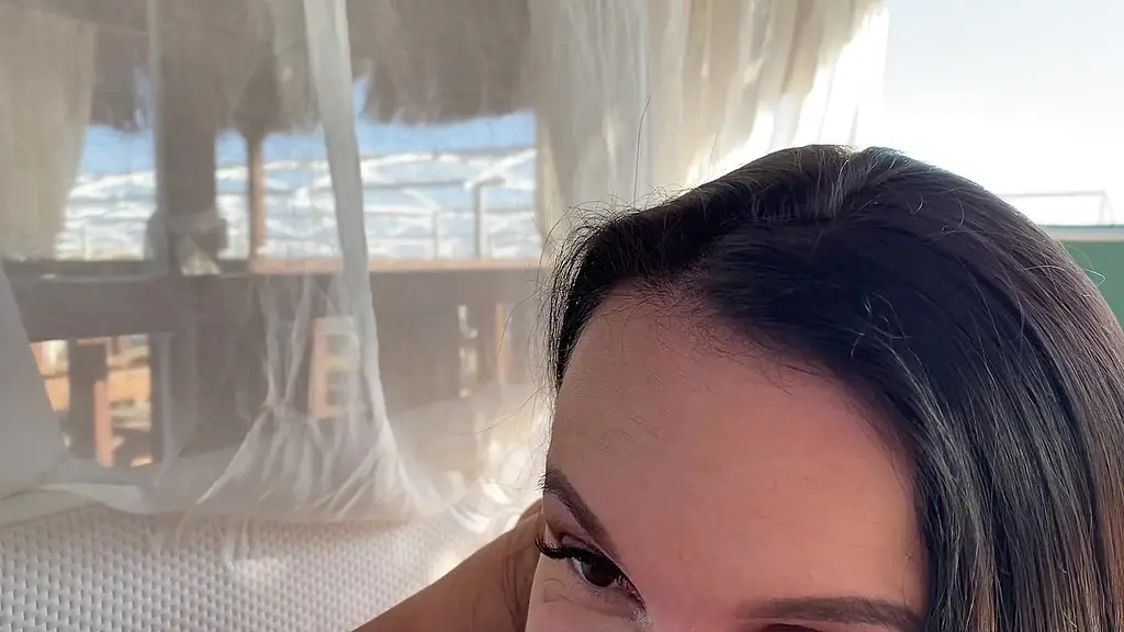 рискованный публичный минет на пляже