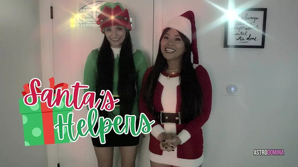 помощники Санты с участием астродомины и вивы афины