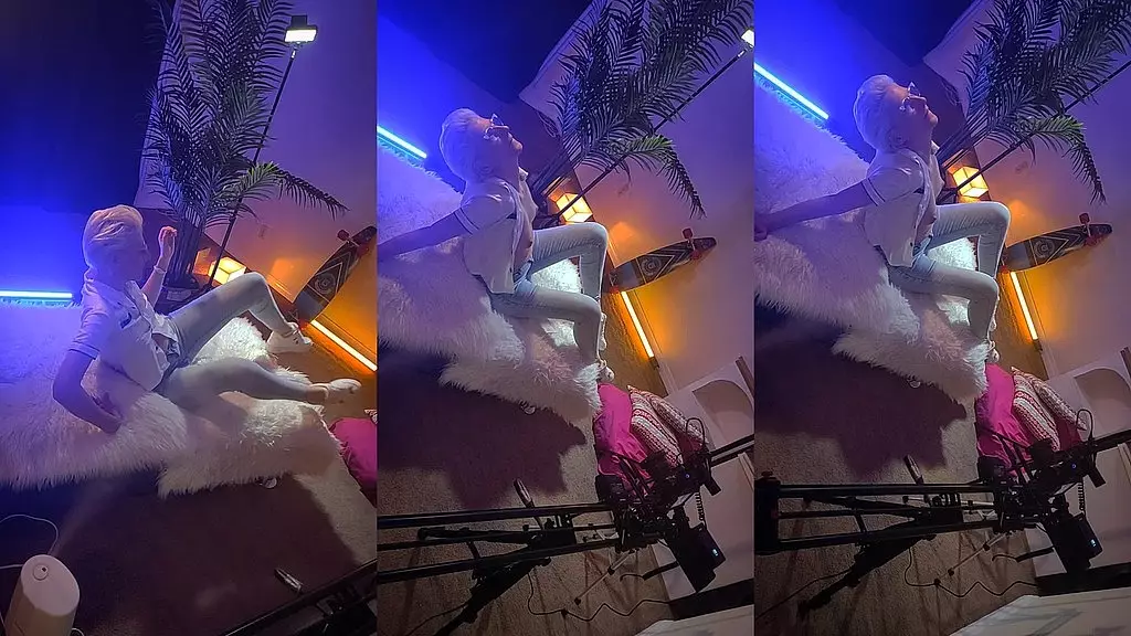 короткое видео с нашей атмосферой! мне нравится этот свет!