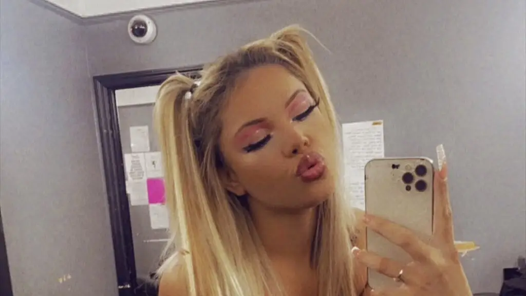 throat goddess facefuck