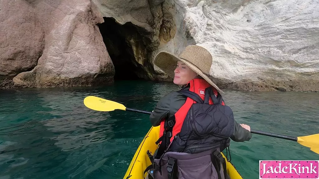 Общественный фургон, каякинг и секс в походах, подборка