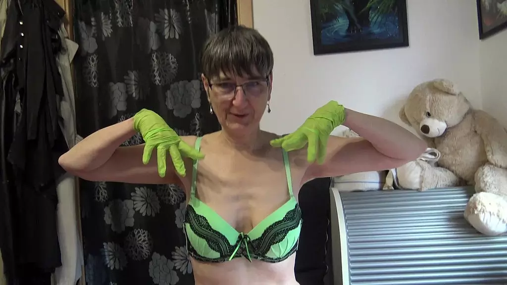 минет в зеленом