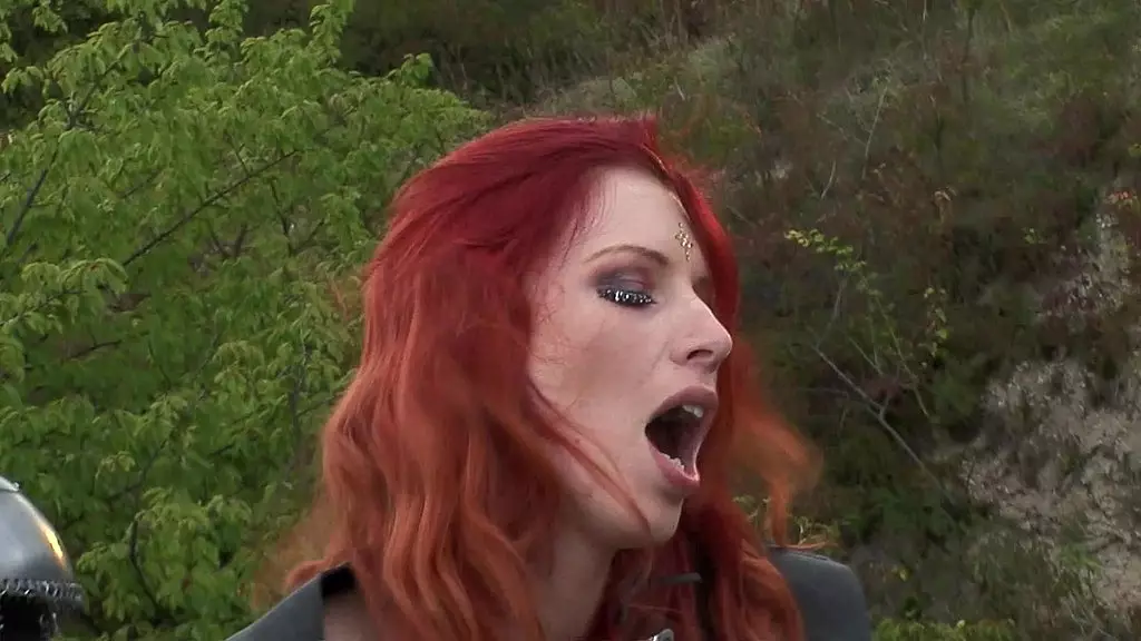 Лия Уайлд любит быть крутой