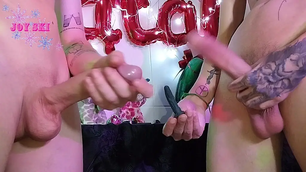 pov. ее жена trouxe 2 dotados pra te humilhar no natal