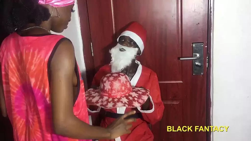 как я трахнул Санта-Клауса, которого встретил в первый раз на Рождество