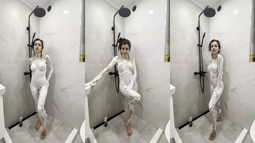 трахает твоего дедушку