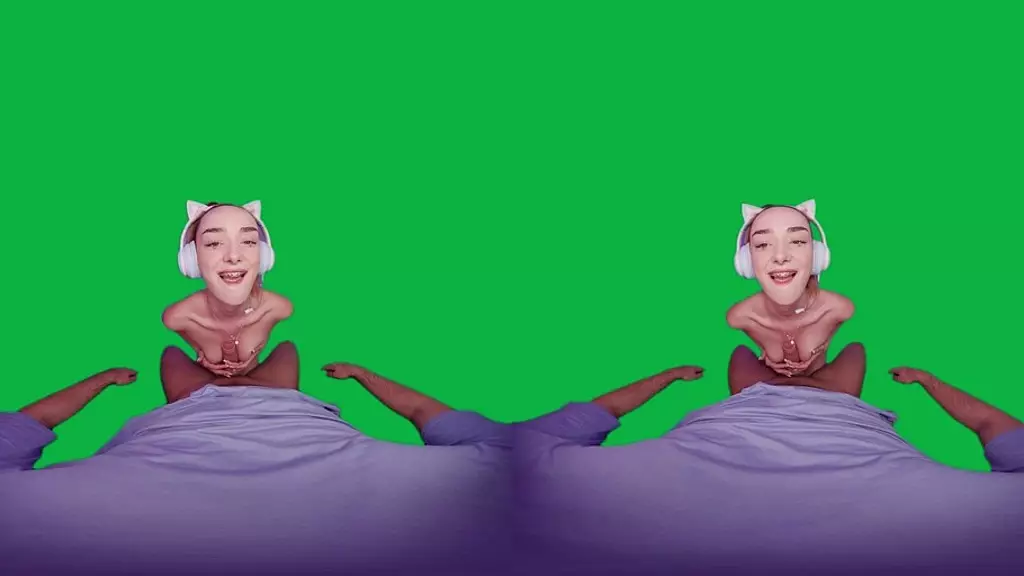 [passthrough] эротический игровой сеанс с участием Элис Заффир