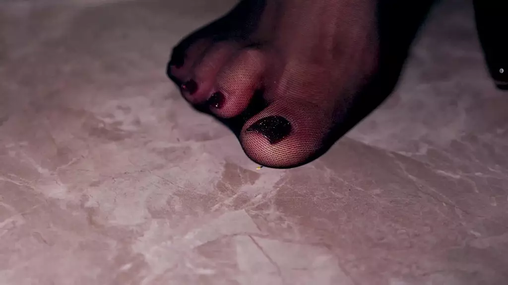 топтание крошечных коллег