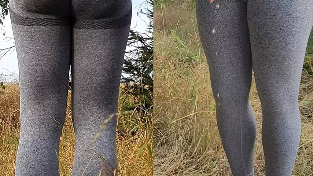 писаю и кончаю в лесу