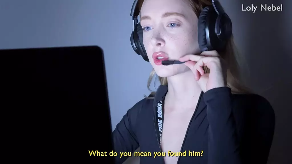 Просмотр видео со сводной сестрой пошел не по плану!