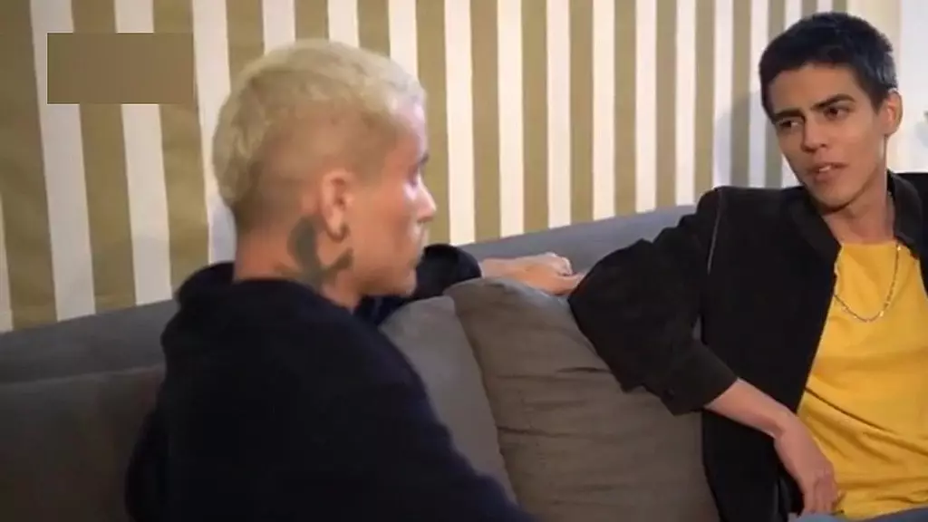 patrao pegou eu fudendo o filho dele eacabou me comendo. - полностью