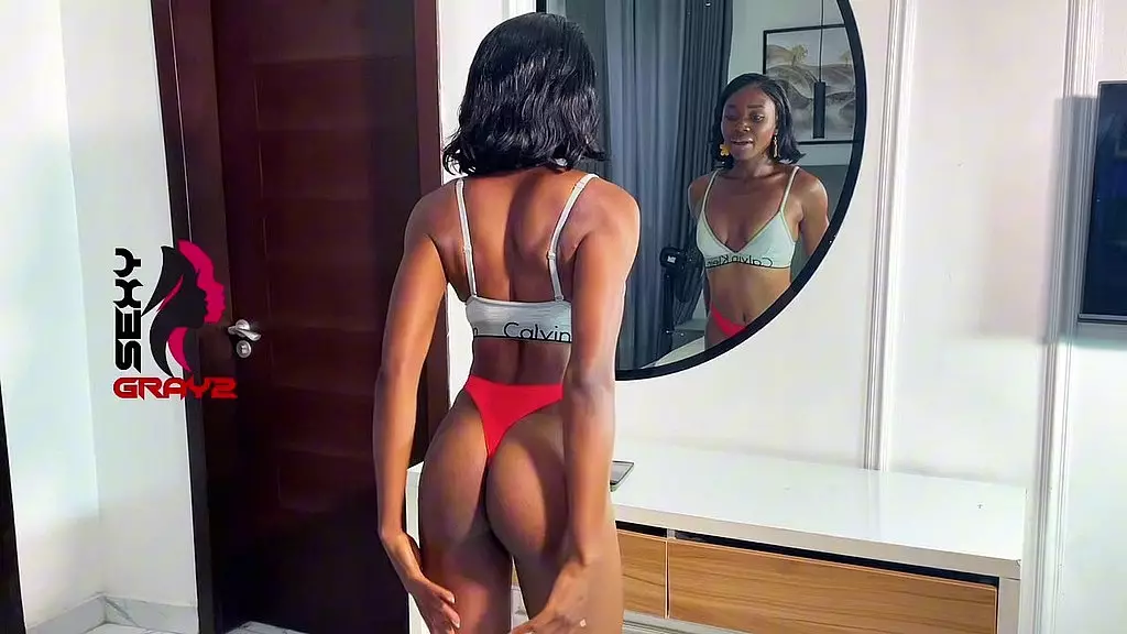 sexygray2 - мне нравится, когда ее трахает большой черный африканский член