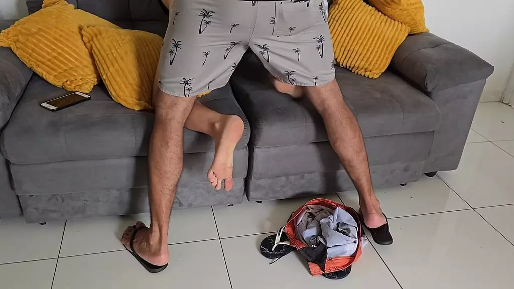 arquiteto estava indo embora e os pedreiros desceram sua Calca e tome rola em todos os comodos da casa