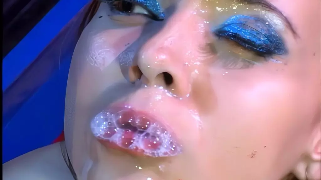 mayara rodrigues выглядит суперсексуально, когда ее загорелое тело принимает член в каждую дырочку