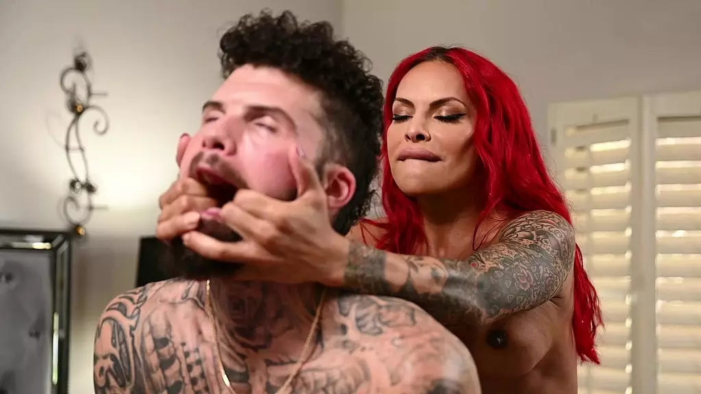 Я трахнул свою трансвеститскую мачеху