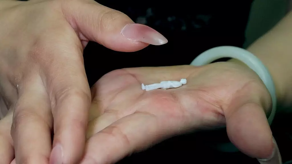 уменьшающийся массажный салон