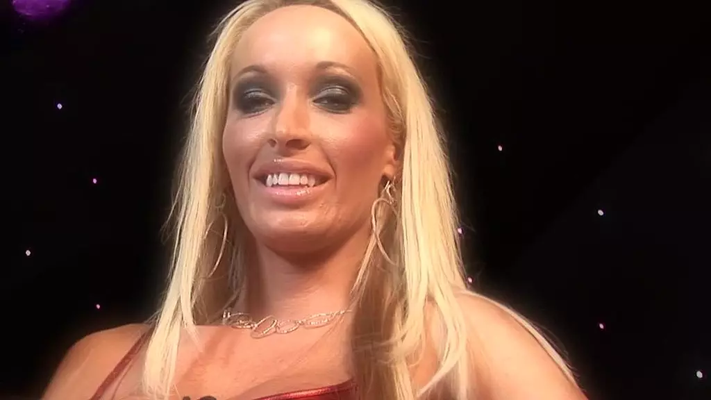 Кэролин Риз и Лишель Мари устраивают грязный секс вчетвером