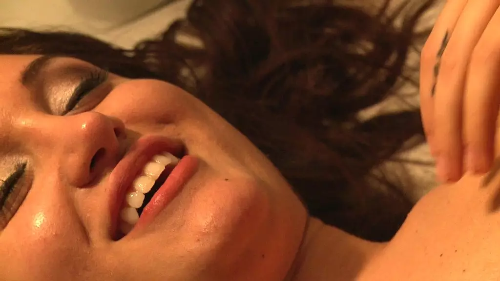 Бриттни Блю не любит презервативы