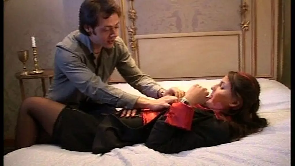 silvia lancome соблазнена и трахнута