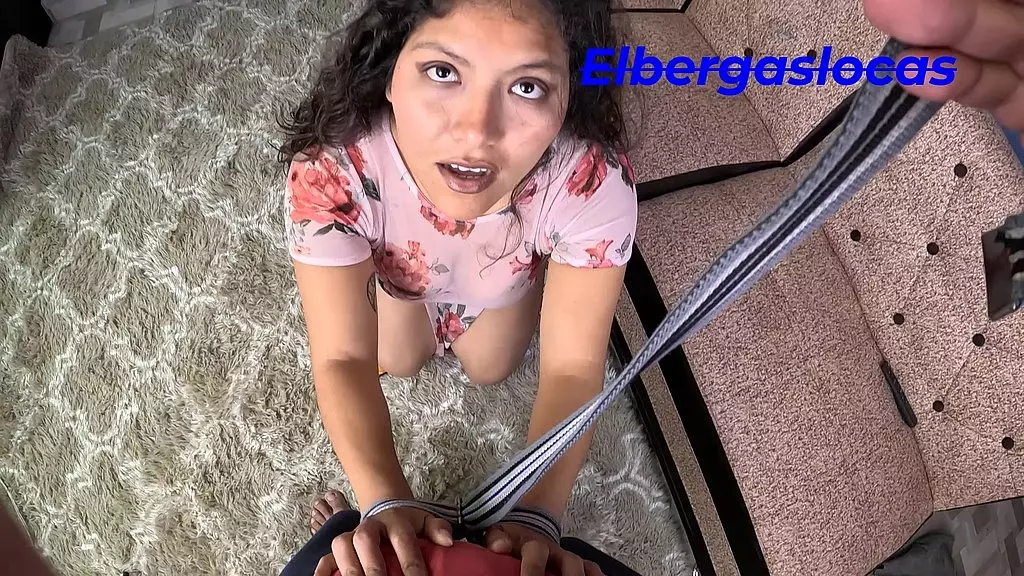 БДСМ, я увлекаюсь тем, что я ден дуро, и как сегодня одна перра, я очарован тем, что я играю в ролл, аси как 50 серых сомбр