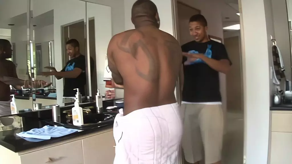 savannah stern боится длинного черного члена