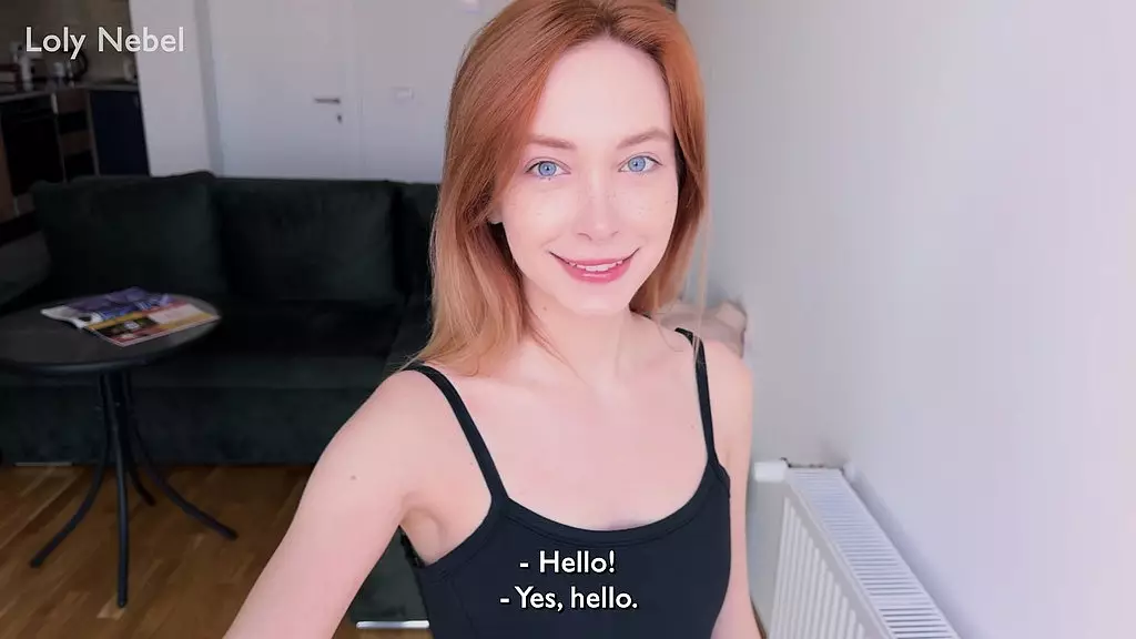 девушка-консультант продала мне секс-куклу и ее киску!