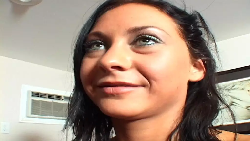 у джессики валентино отличная задница и киска, которые она бреет голышом