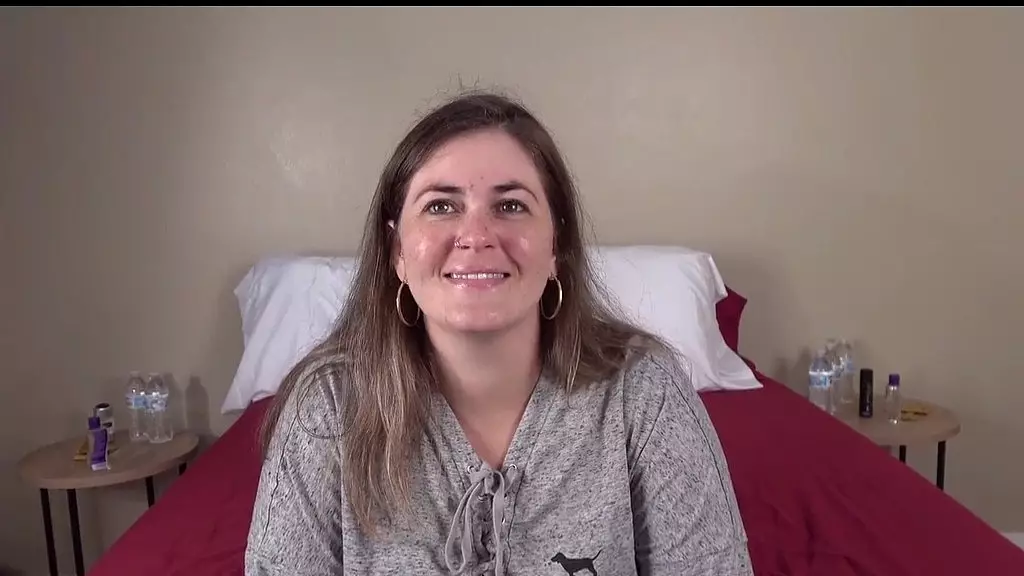 отчаянные любители, кей, горячую маму жестко отшпилили