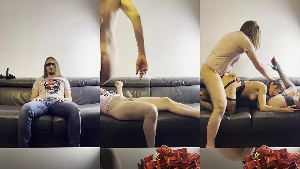 трах втроем на диване с большим анальным кончанием и двойным проникновением