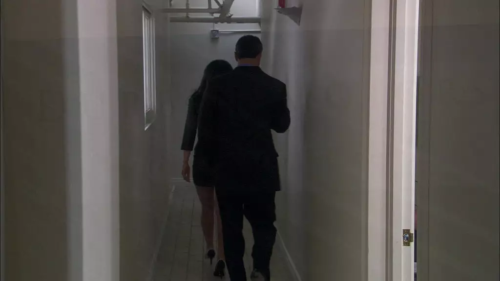 военные медсестры Кит Ли и Кэт Ли берут на себя генеральскую нагрузку