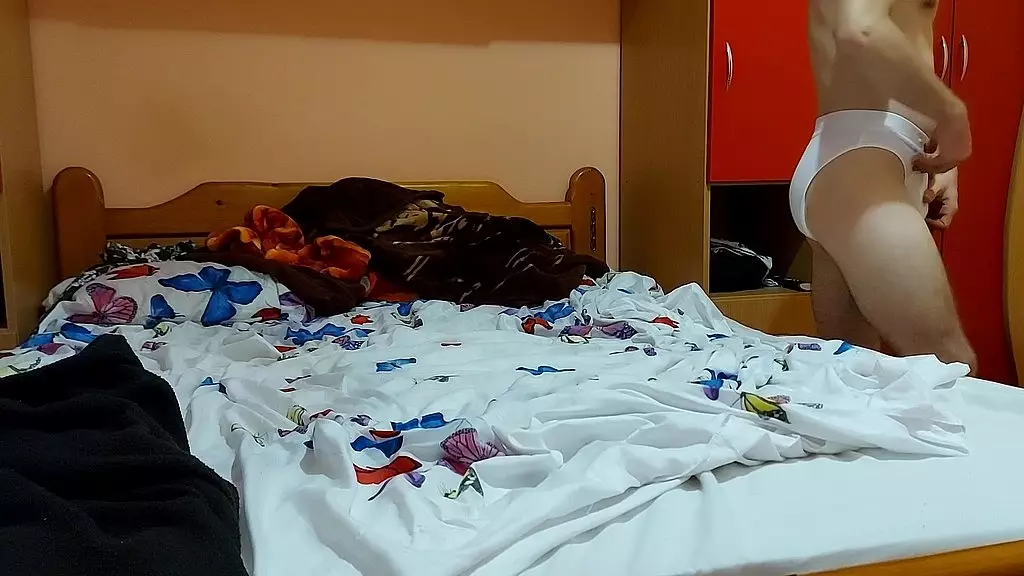 Глубокий миссионерский секс - Полное неотредактированное любительское видео