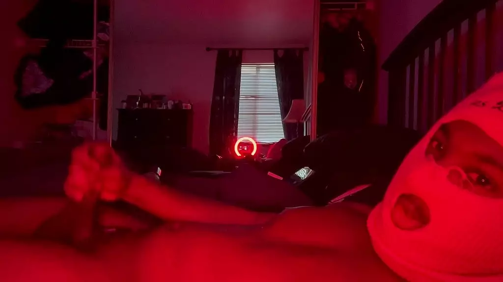 С Днем святого Валентина, шлюшки