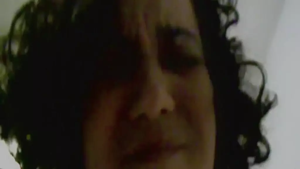 fui sozinha na casa do macho, corno ficou em casa