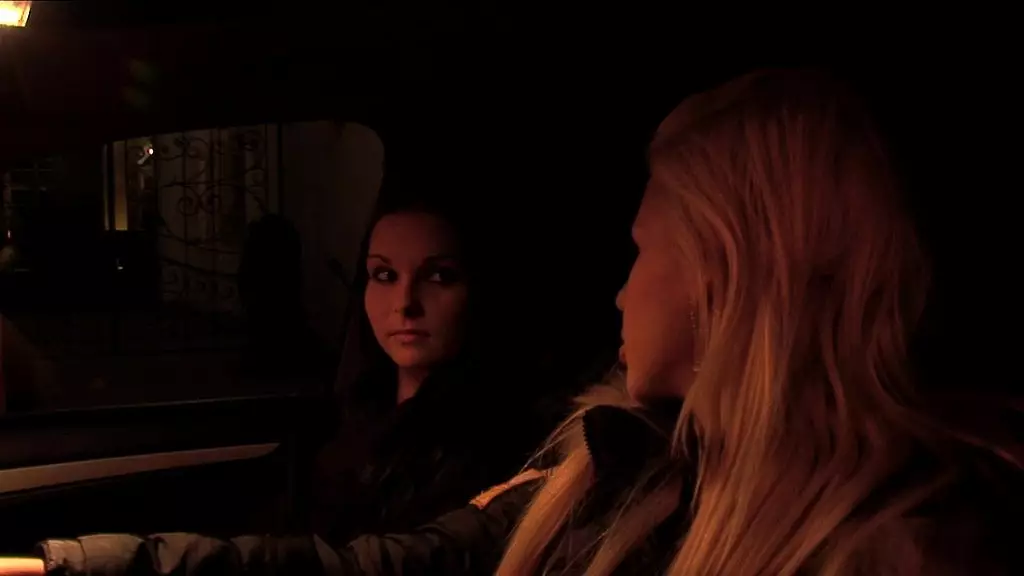 Патрише нравится сосать член и принимать грубые удары