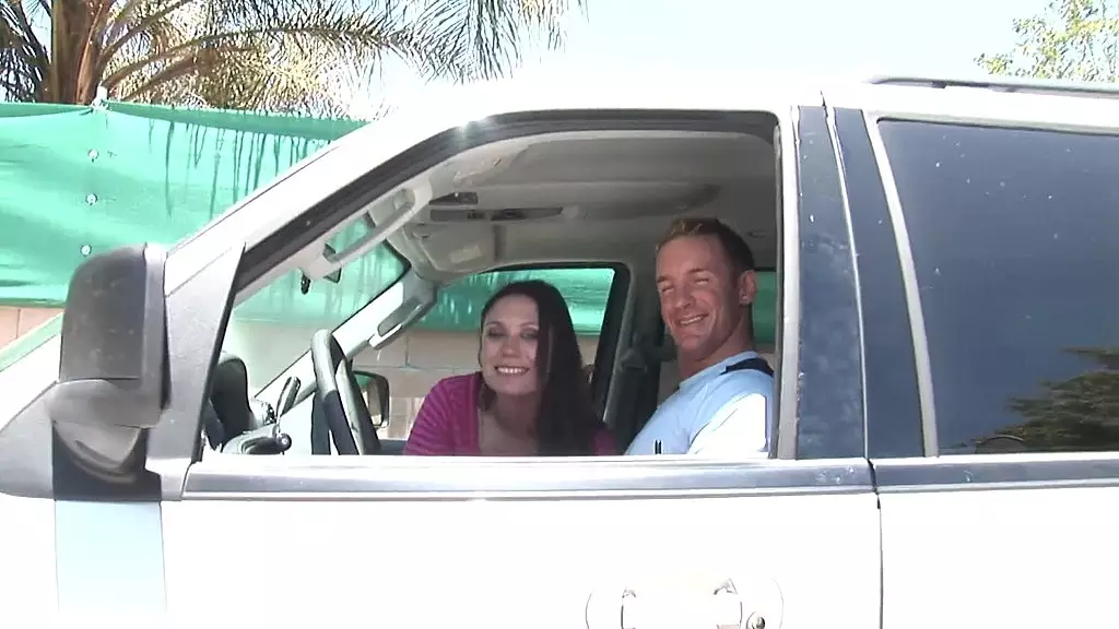 Страницу Рукки выбирают и трахают