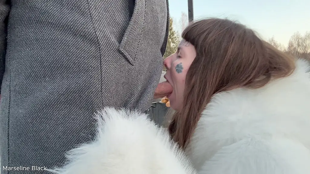 while he s frying kebabs, i decided to suck