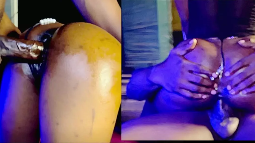 трахает сексуального жеребца, пока ее не выебали, теперь она вернулась и любит, когда ее тугую киску трахают!!!