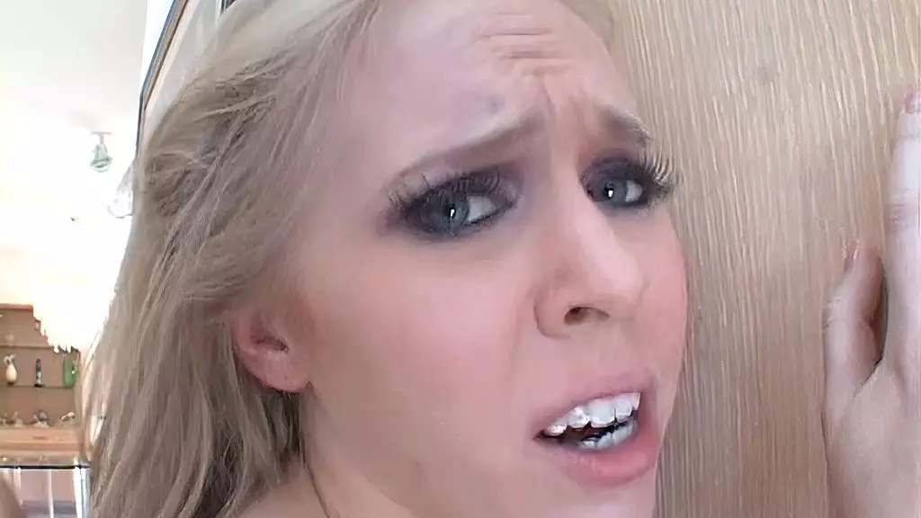 фетиш бдсм извращенный лесбийский трах с игрушками, страпонами и кожаным нижним бельем