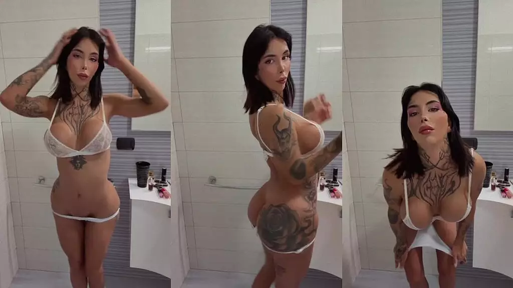 quero ficar peladinha pra ti, vem tirar minha roupa e me chupar todinha