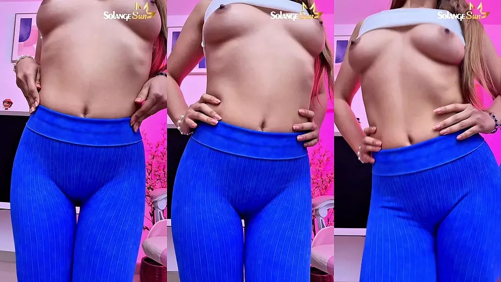 узкие леггинсы и натуральные сиськи!