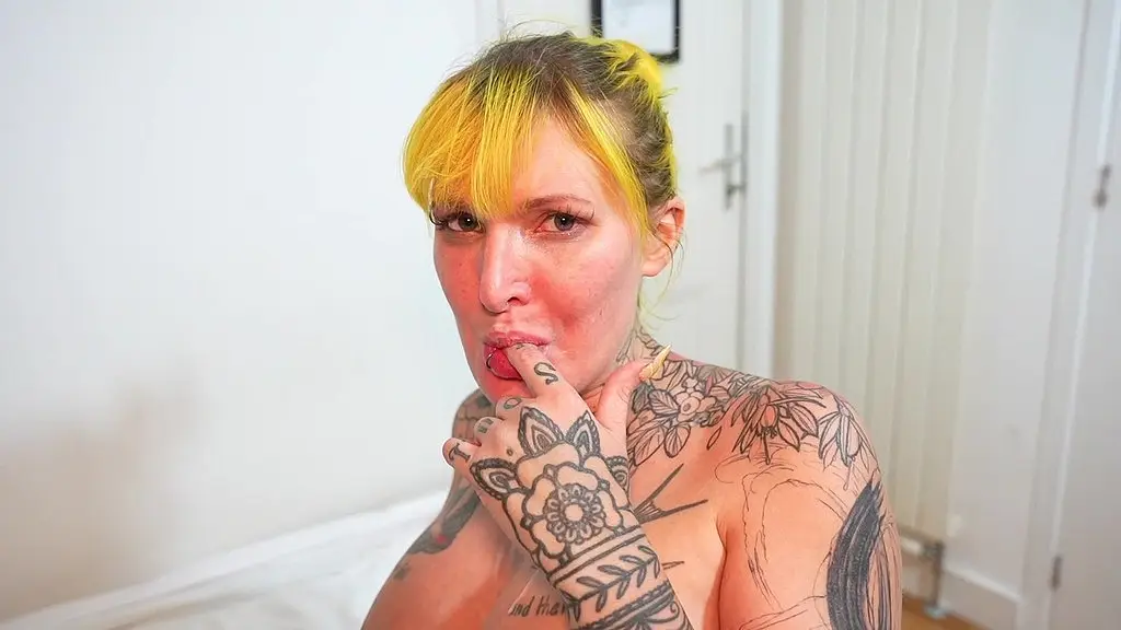 and then there was pizza...intense anal, riming and face fucking, drool and cum eating