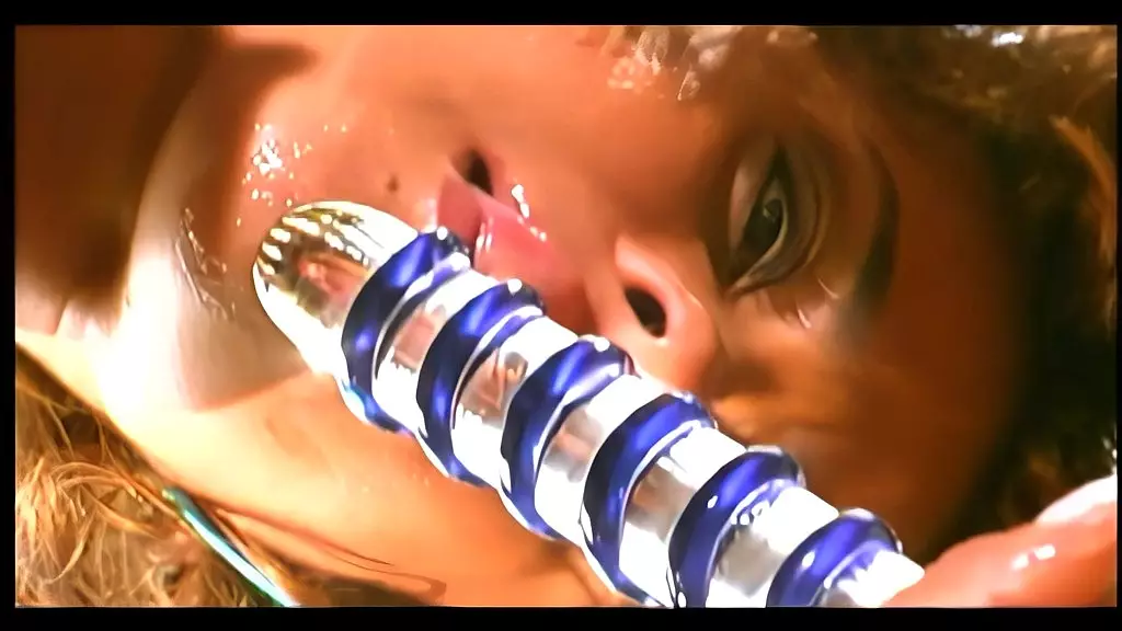 Аврора Сноу и Джорджия Пич любят быть анальными отверстиями