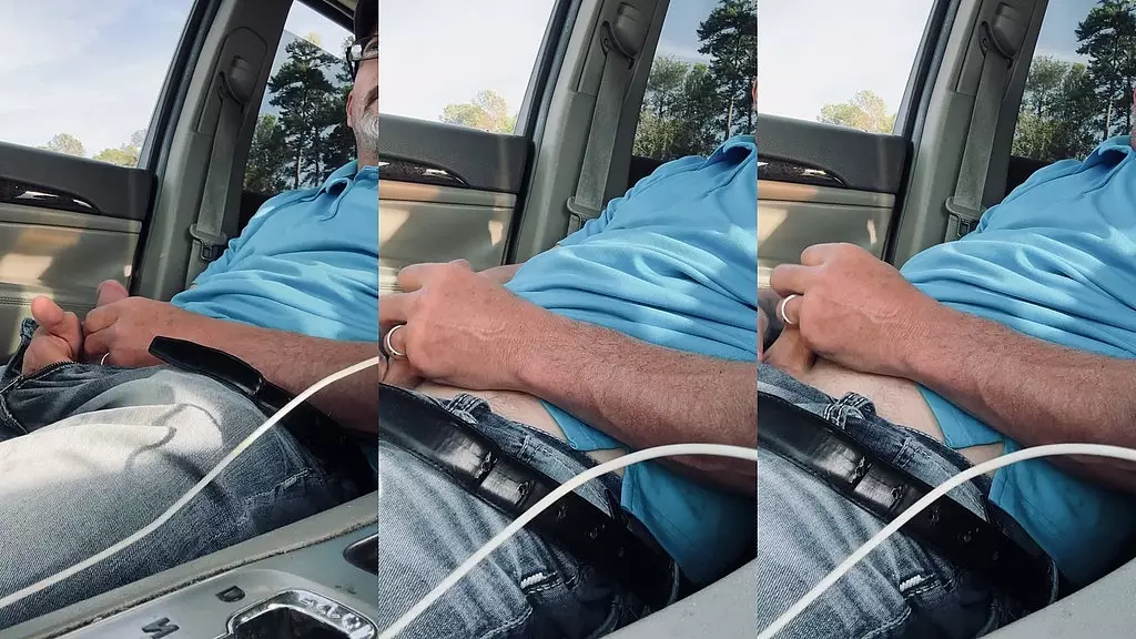 bigcockdaddy2531 - играю со своим большим членом на публике