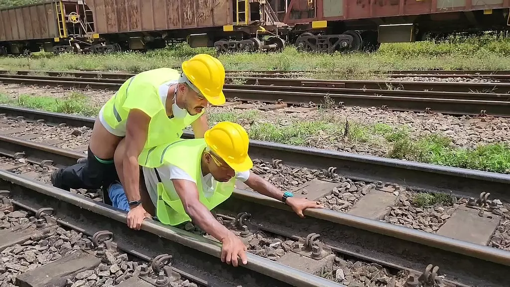 Операторы Foderam Gostoso com o Chefe durante a Pausa Almoco