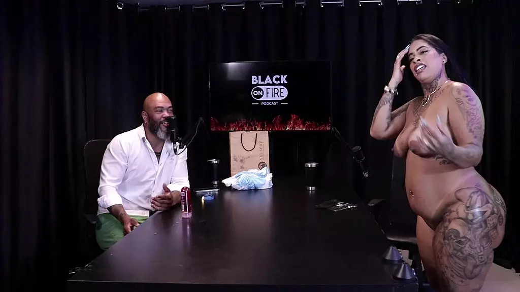 marcelly melo no black on fire com sr. black - полностью (смотреть на: sheer/red)