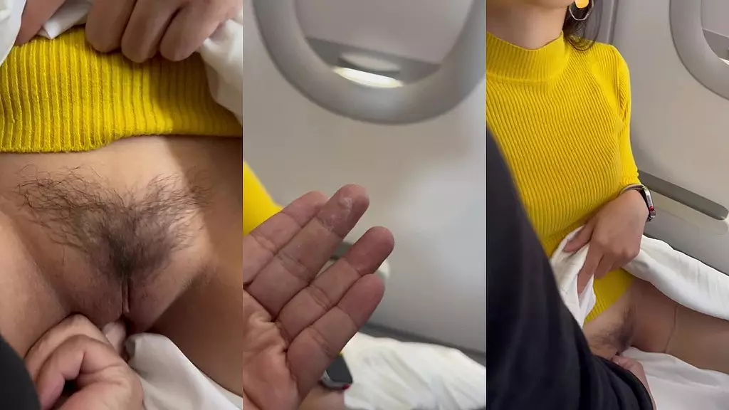 большой член в синем поезде может бухта